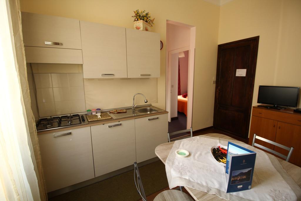 Bovio guest House Castellammare del Golfo Extérieur photo
